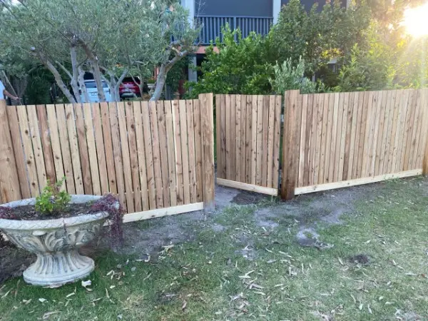 Kingston Fencing Example