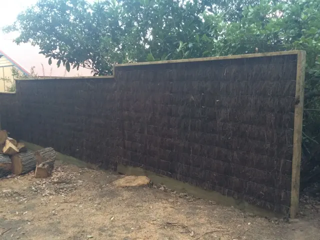 Brush fence