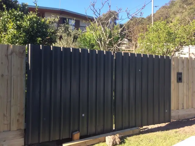 Colorbond fence