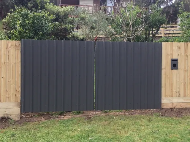 Colorbond fence